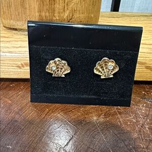 Gold Tone Scallop Post Earrings Crystals  Cape Cod Gift 🎁 wrapped